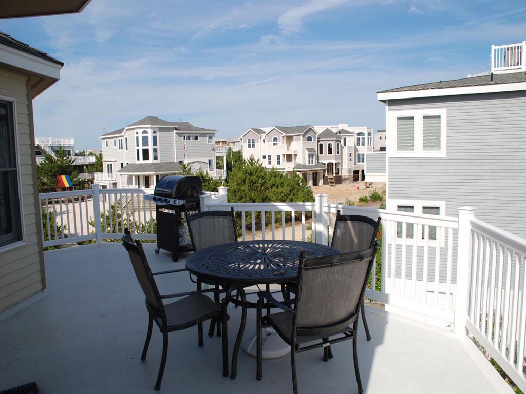 Deck off Living Area