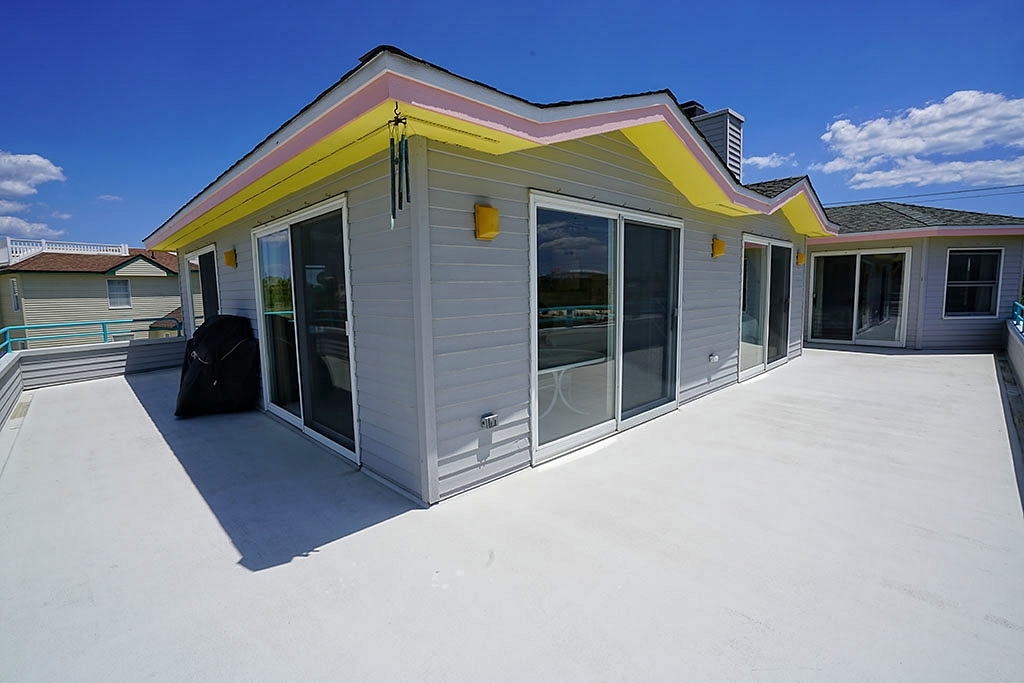 Deck off Lower Living Area