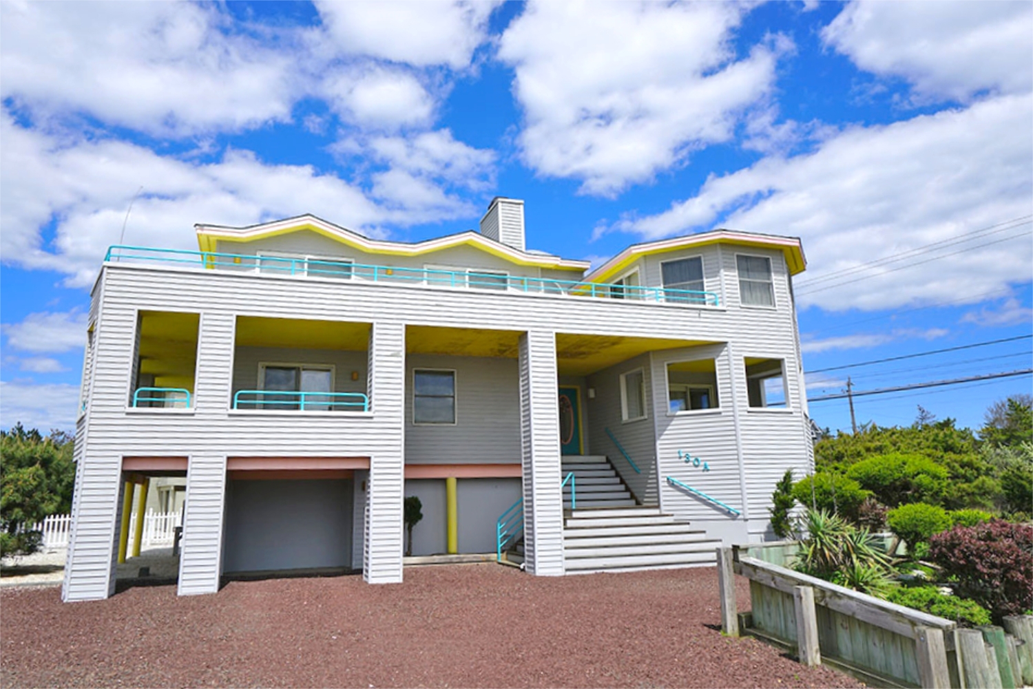 130-A Long Beach Blvd.