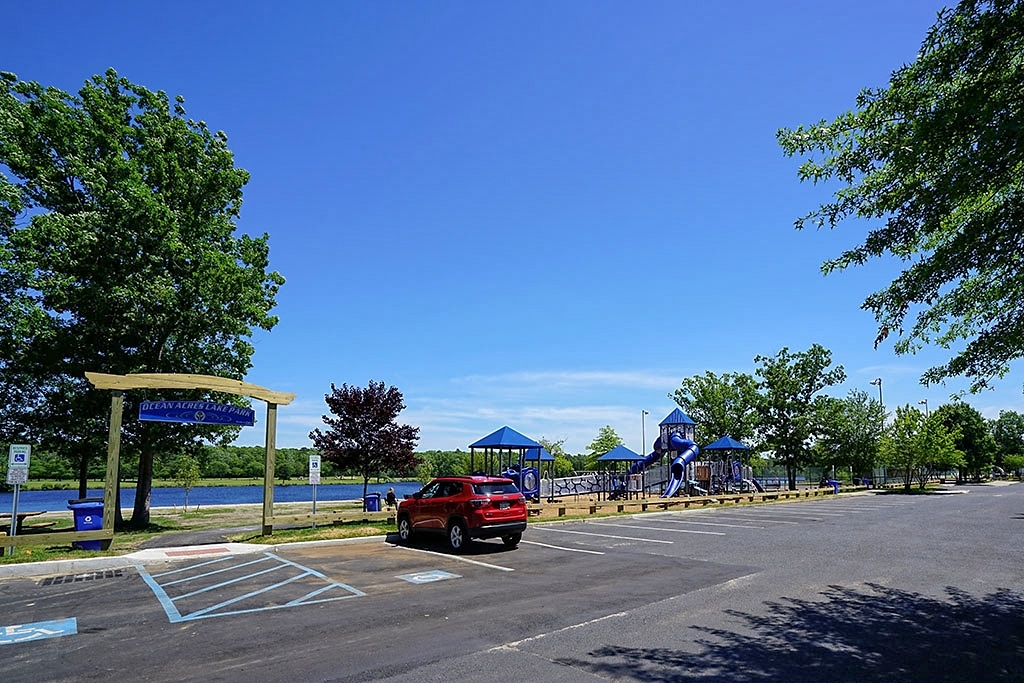 Ocean Acres Lake Park