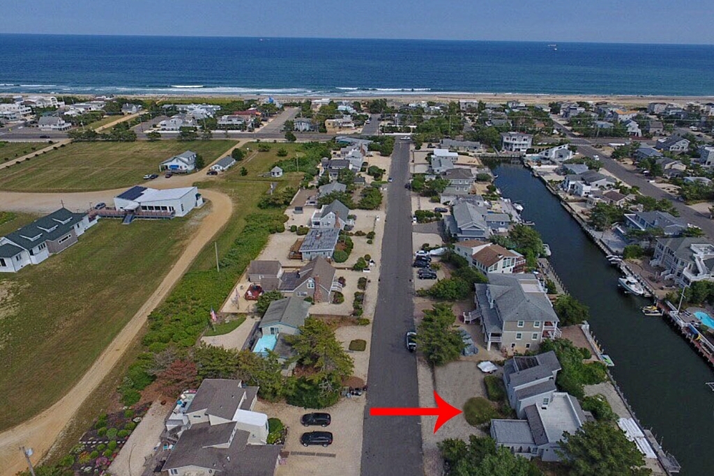 18 Warwick Avenue, Harvey Cedars NJ Joy Luedtke Real Estate, LLC