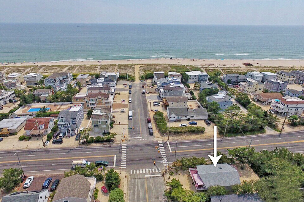 2 West Bergen Avenue, Harvey Cedars NJ Joy Luedtke Real Estate, LLC