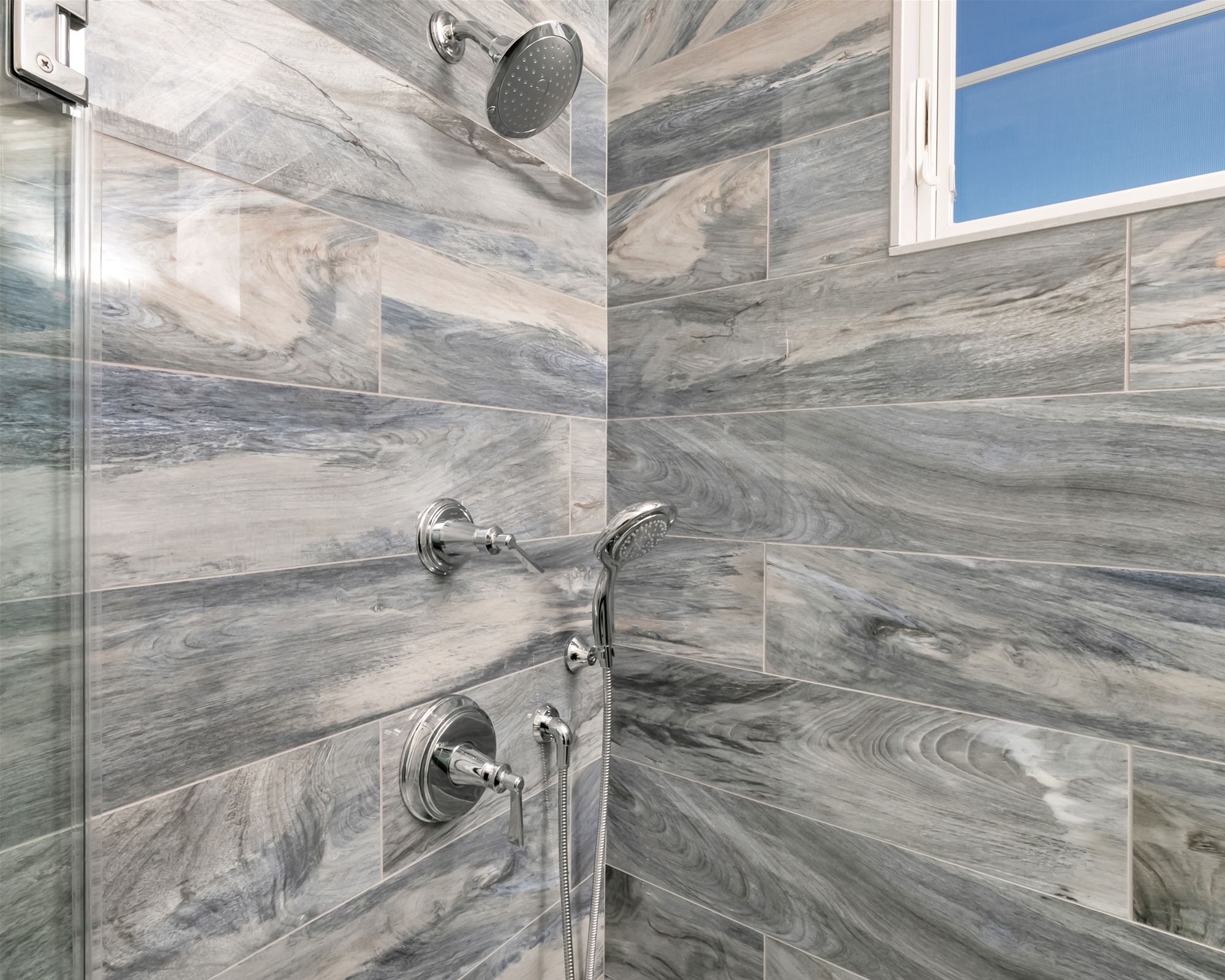 157-C Long Beach Blvd.