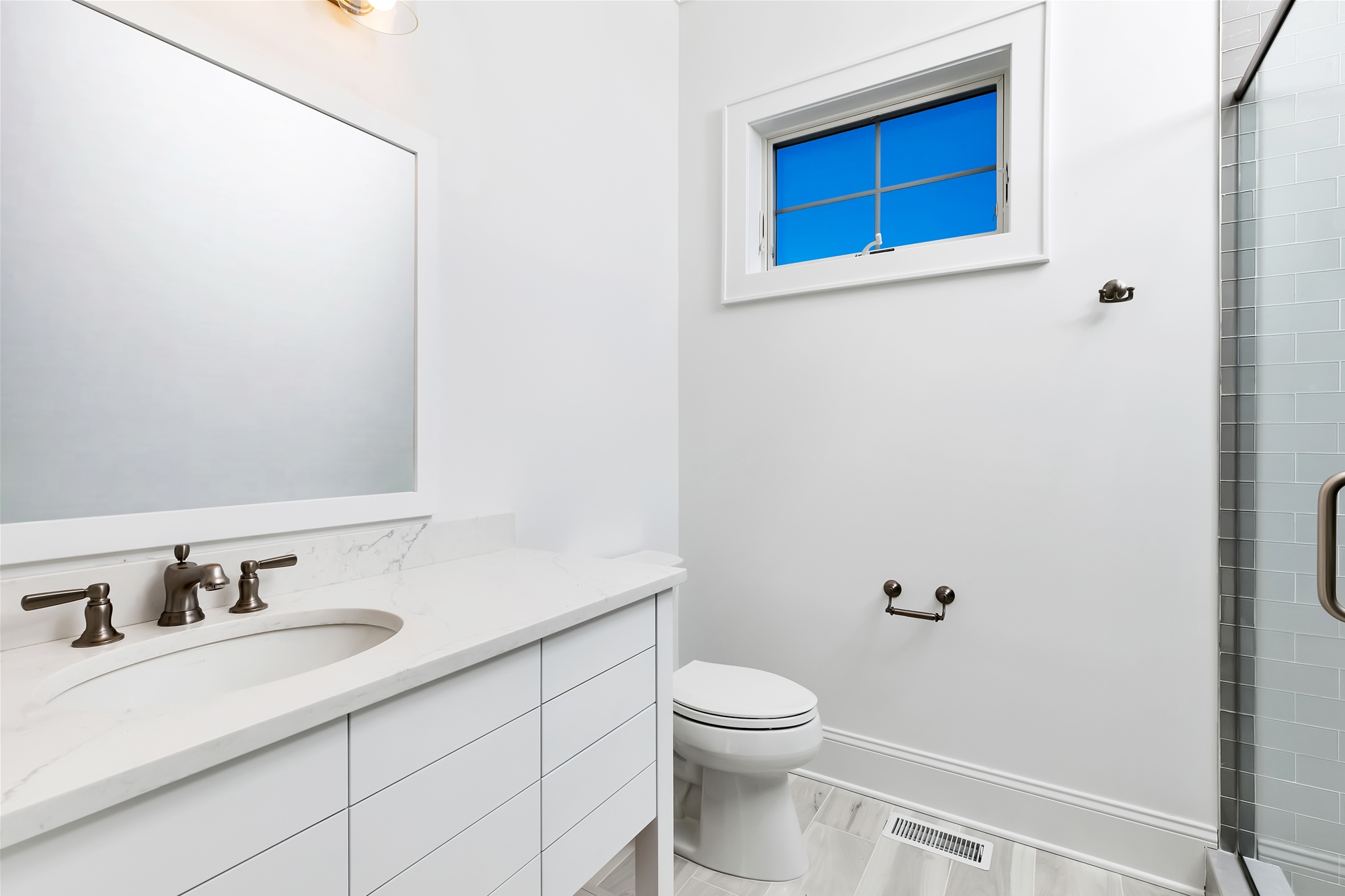 157-C Long Beach Blvd.