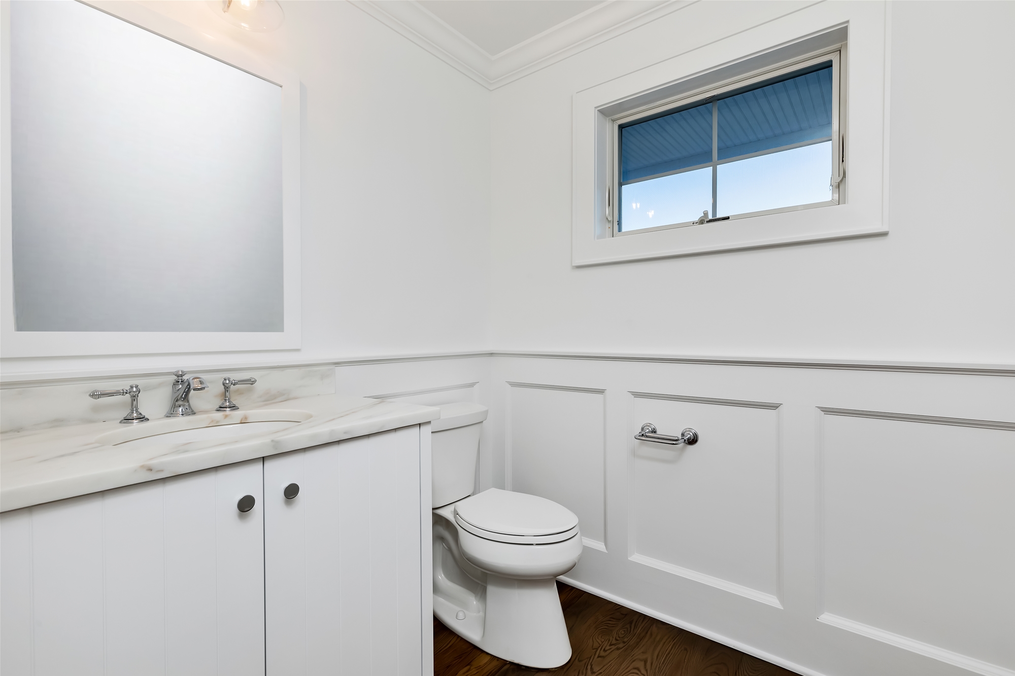 157-C Long Beach Blvd.