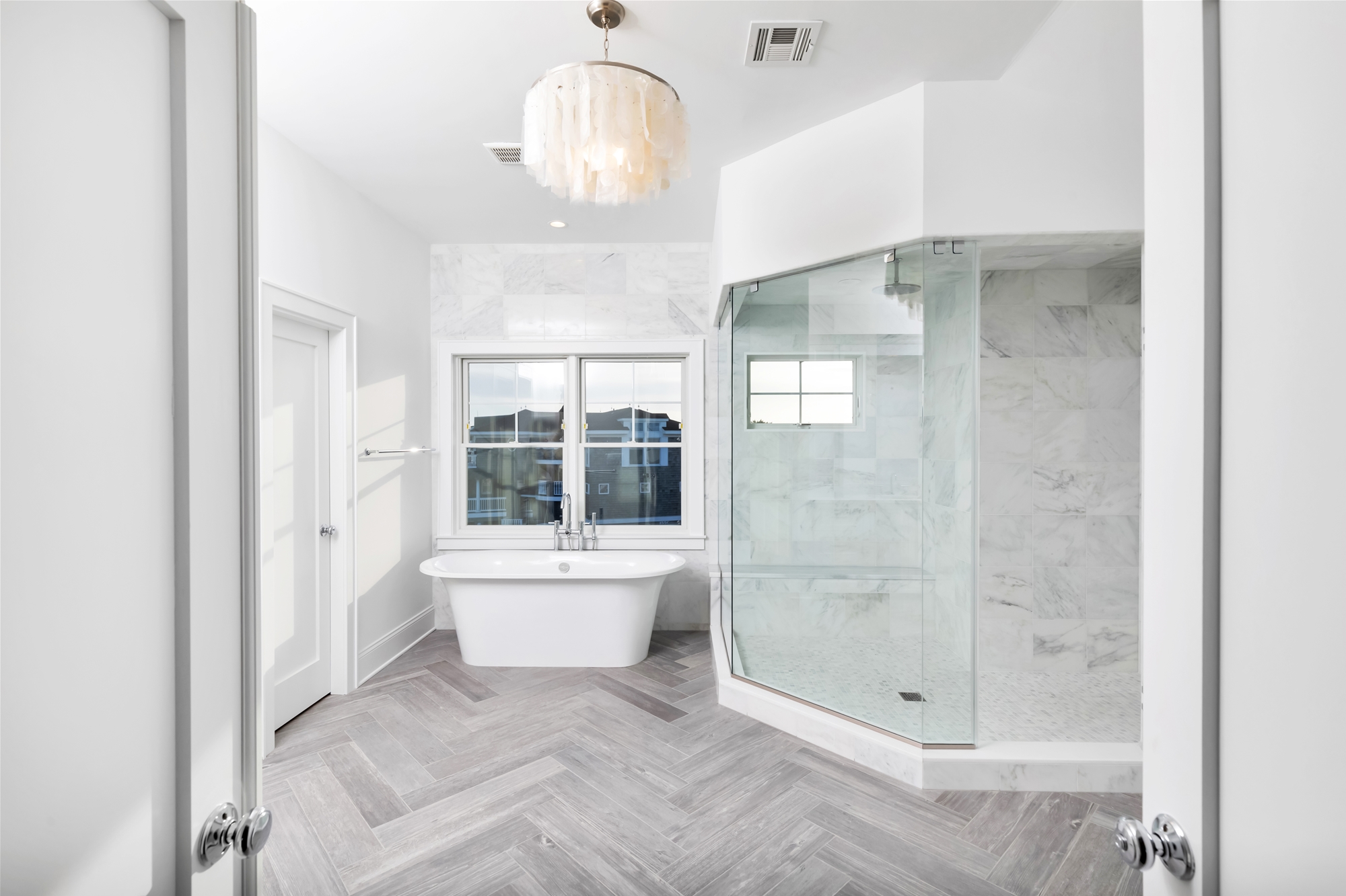 157-C Long Beach Blvd.