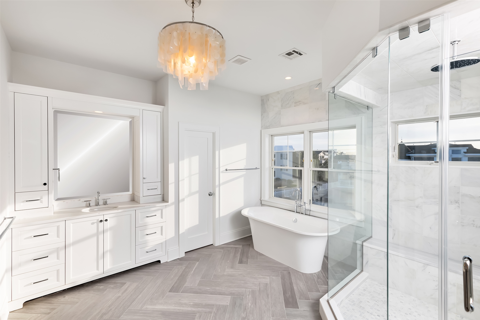 157-C Long Beach Blvd.