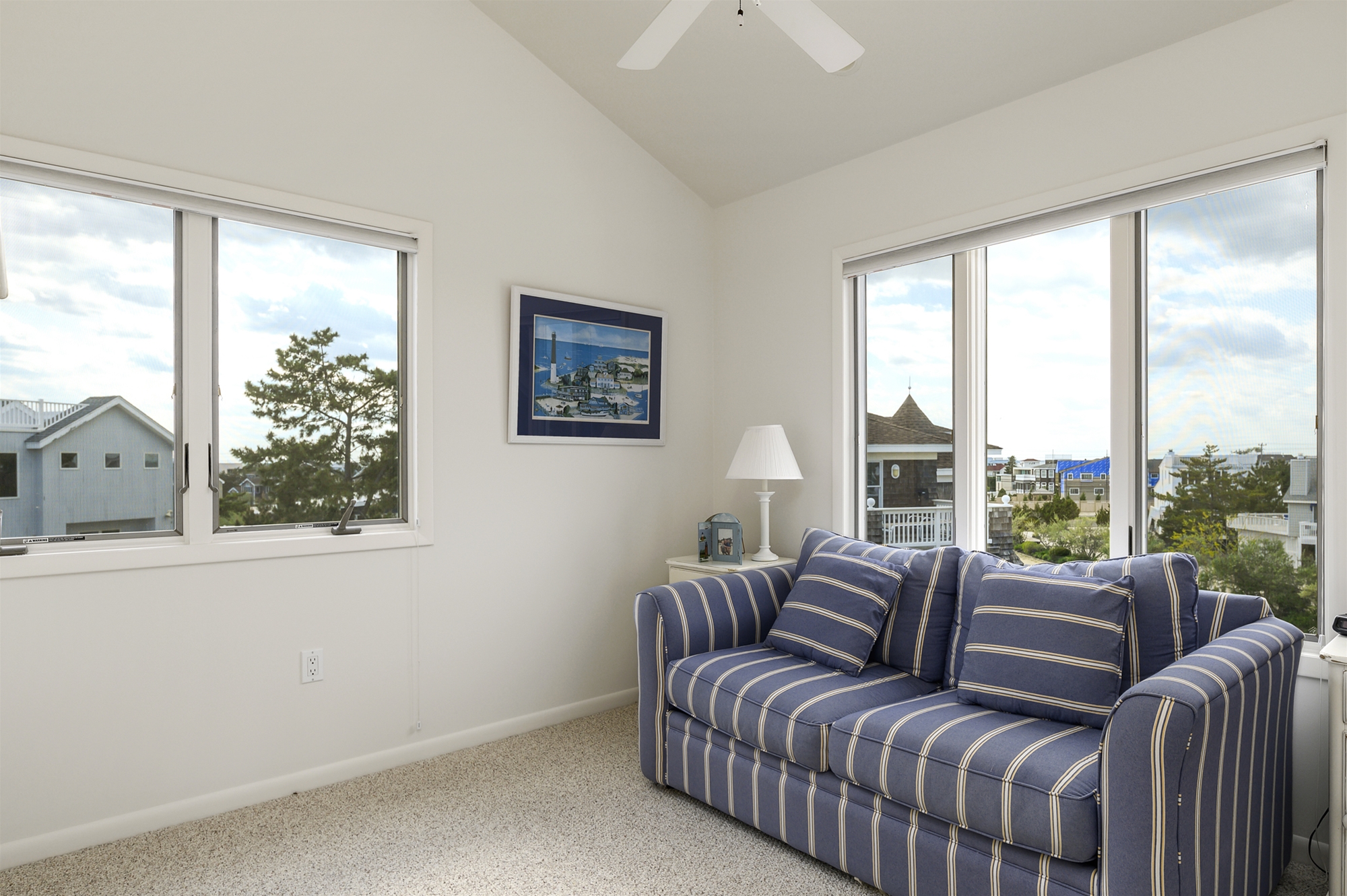 155-D Long Beach Blvd.