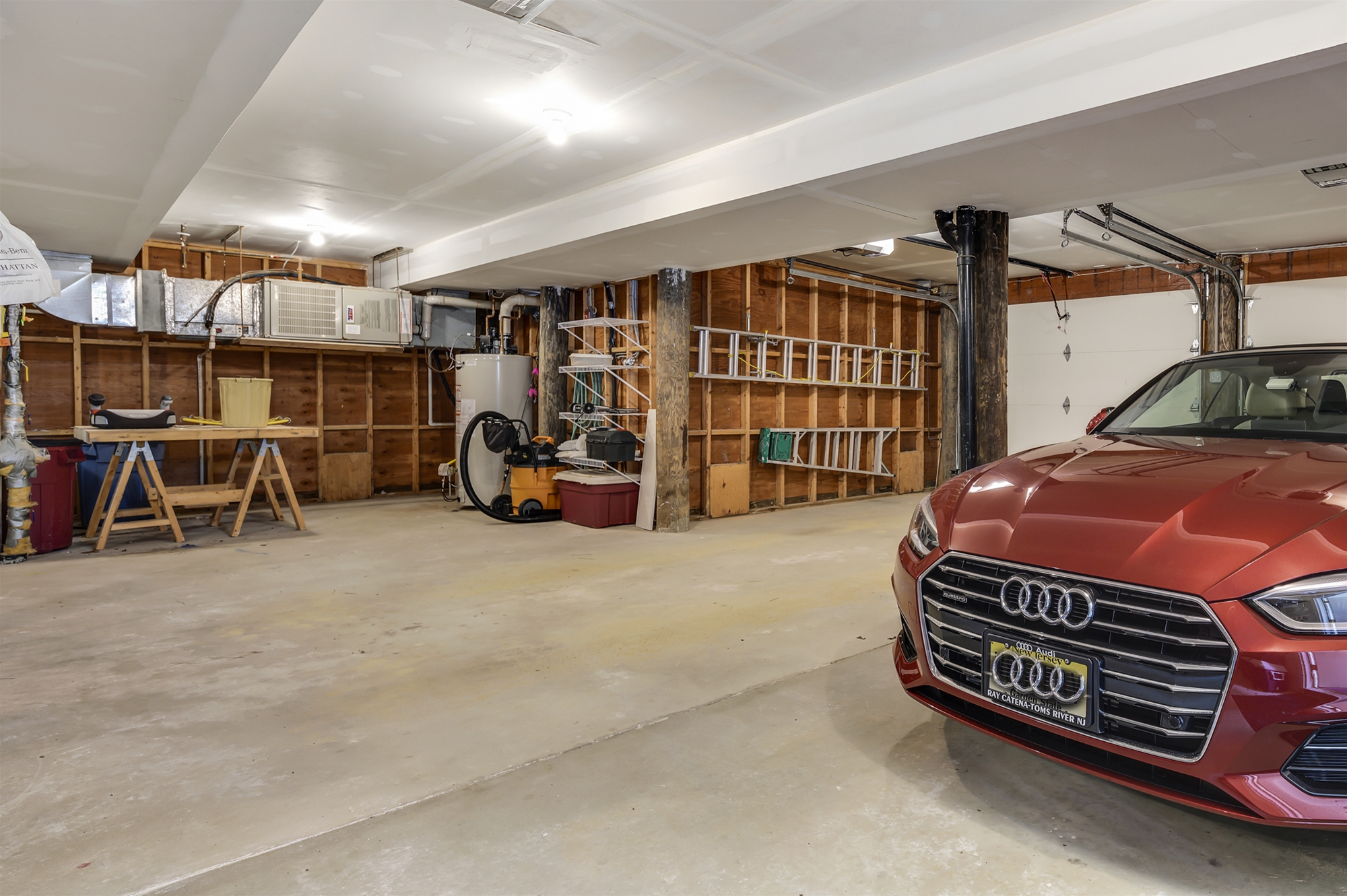 155-D Long Beach Blvd.