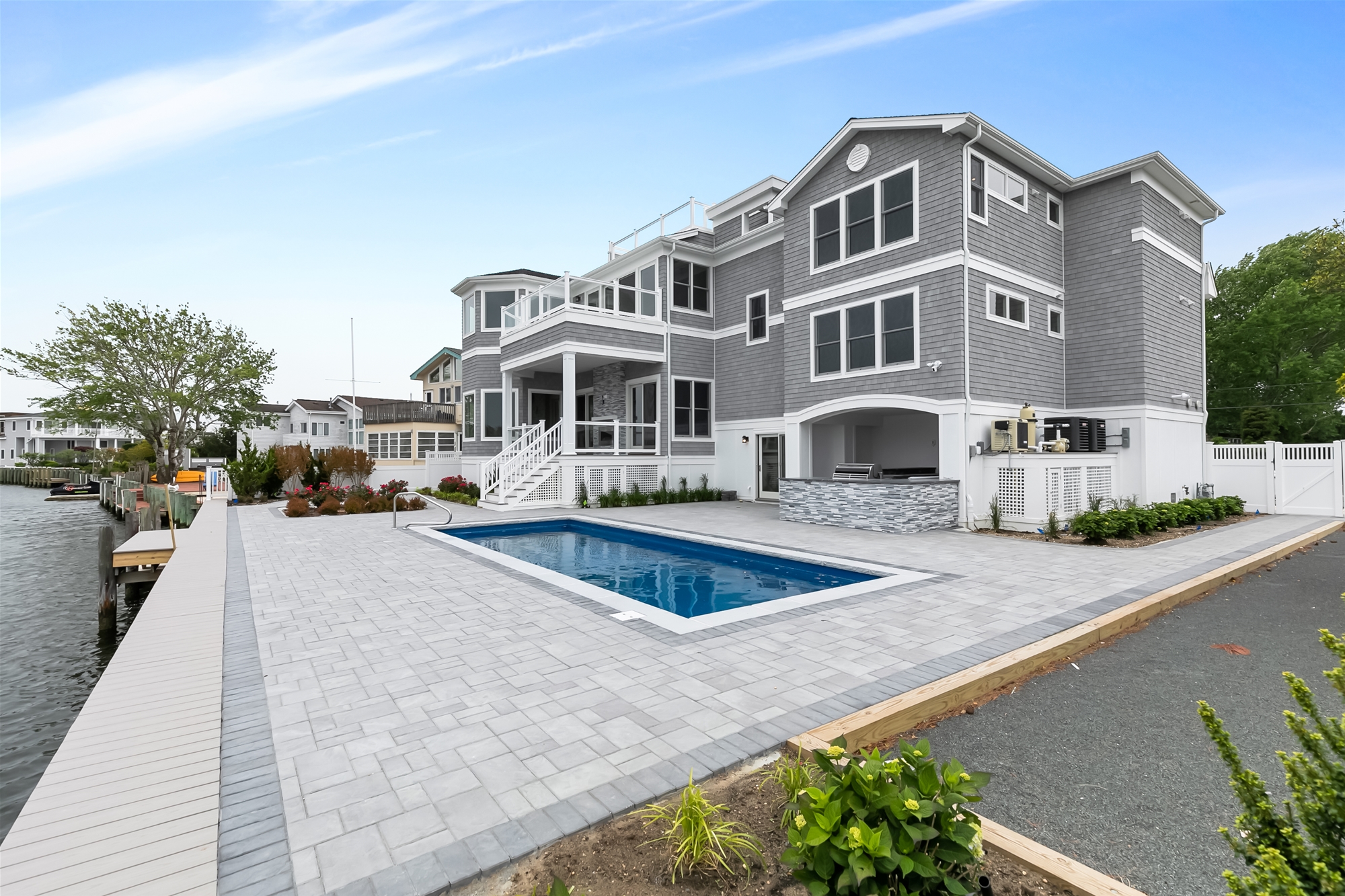 Gorgeous Waterfront Pool & Patio
