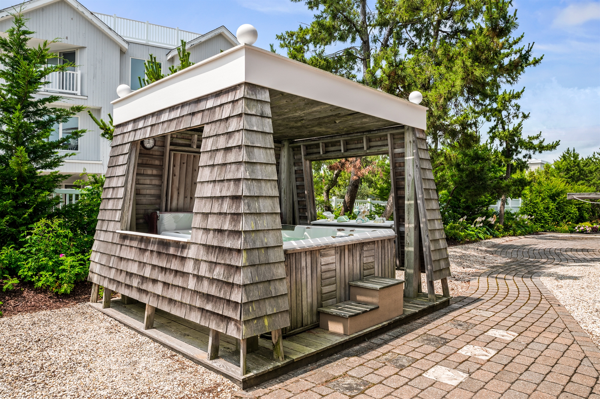 Private Outdoor  Hot Tub