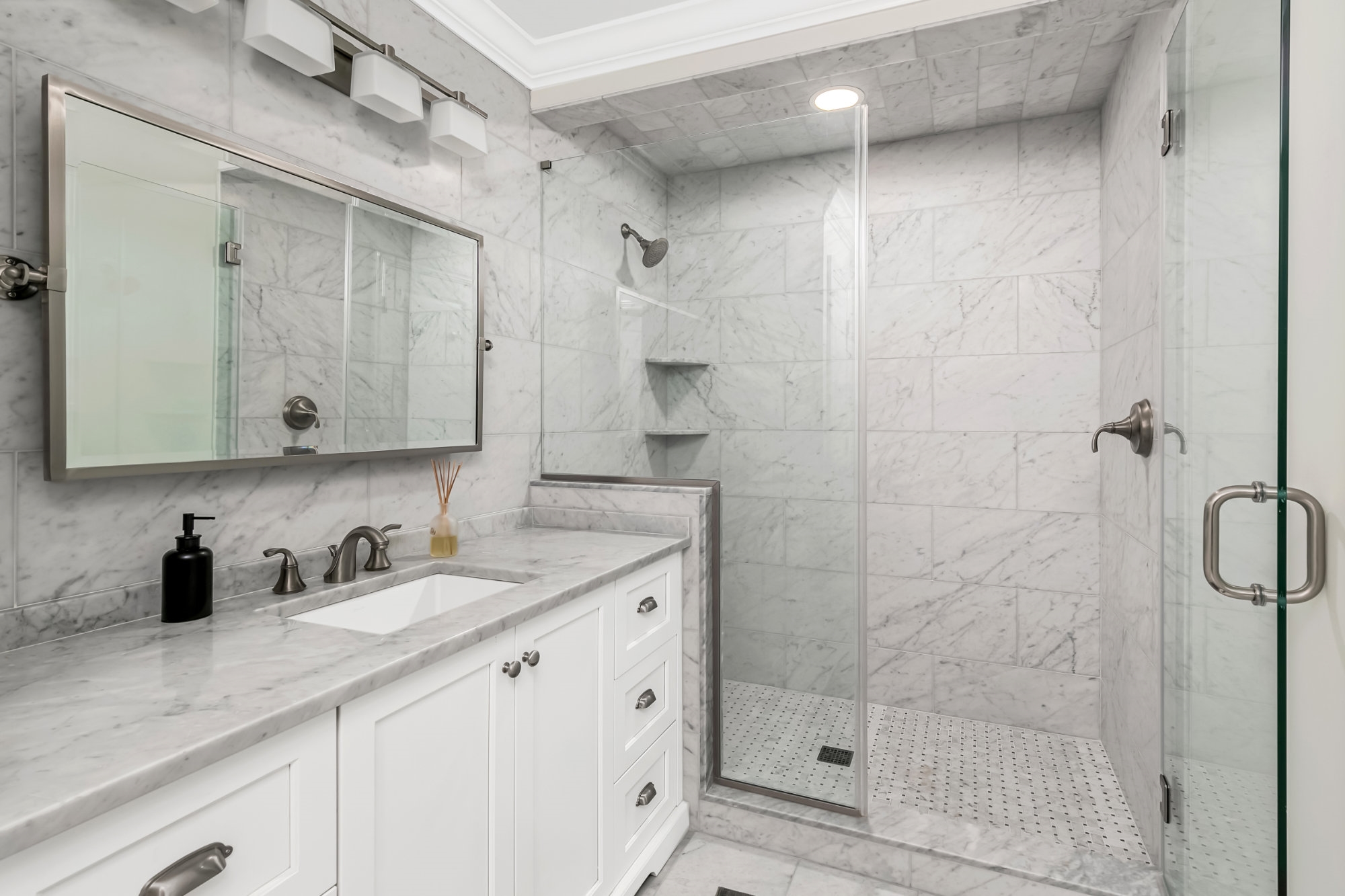 83-C Long Beach Blvd.