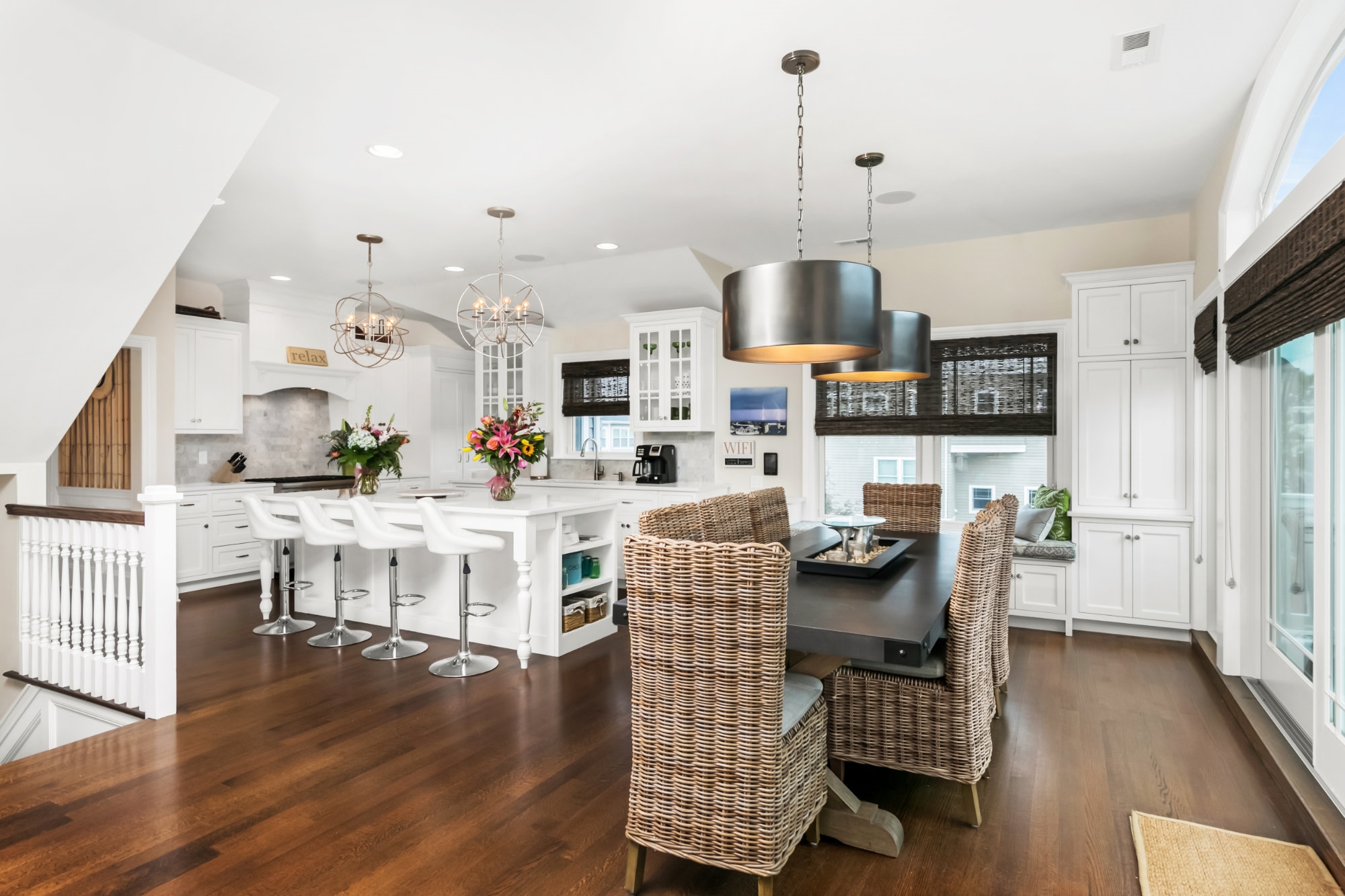 83-C Long Beach Blvd.