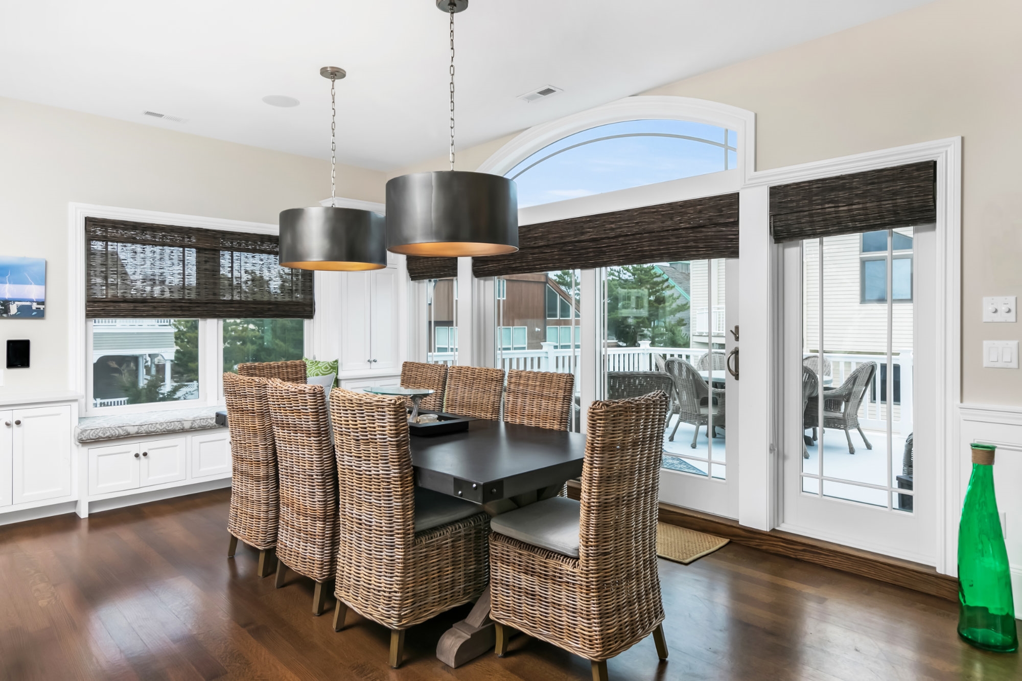 83-C Long Beach Blvd.