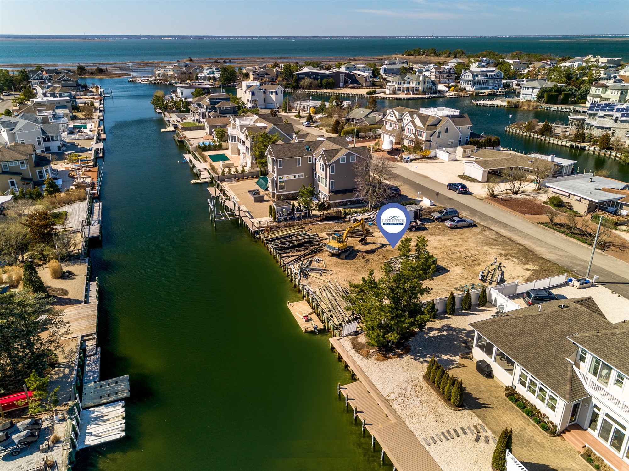 Lagoon View to the Bay
