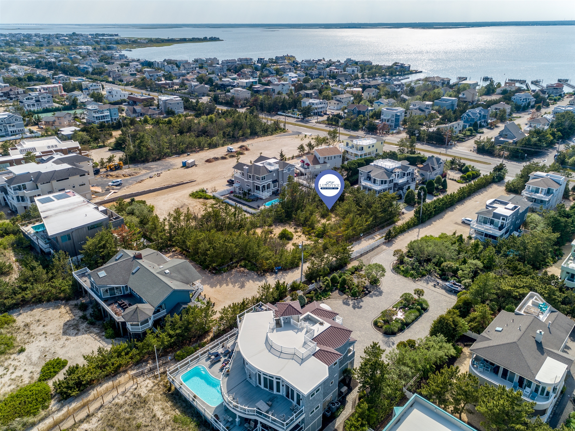 171-C Long Beach Blvd.