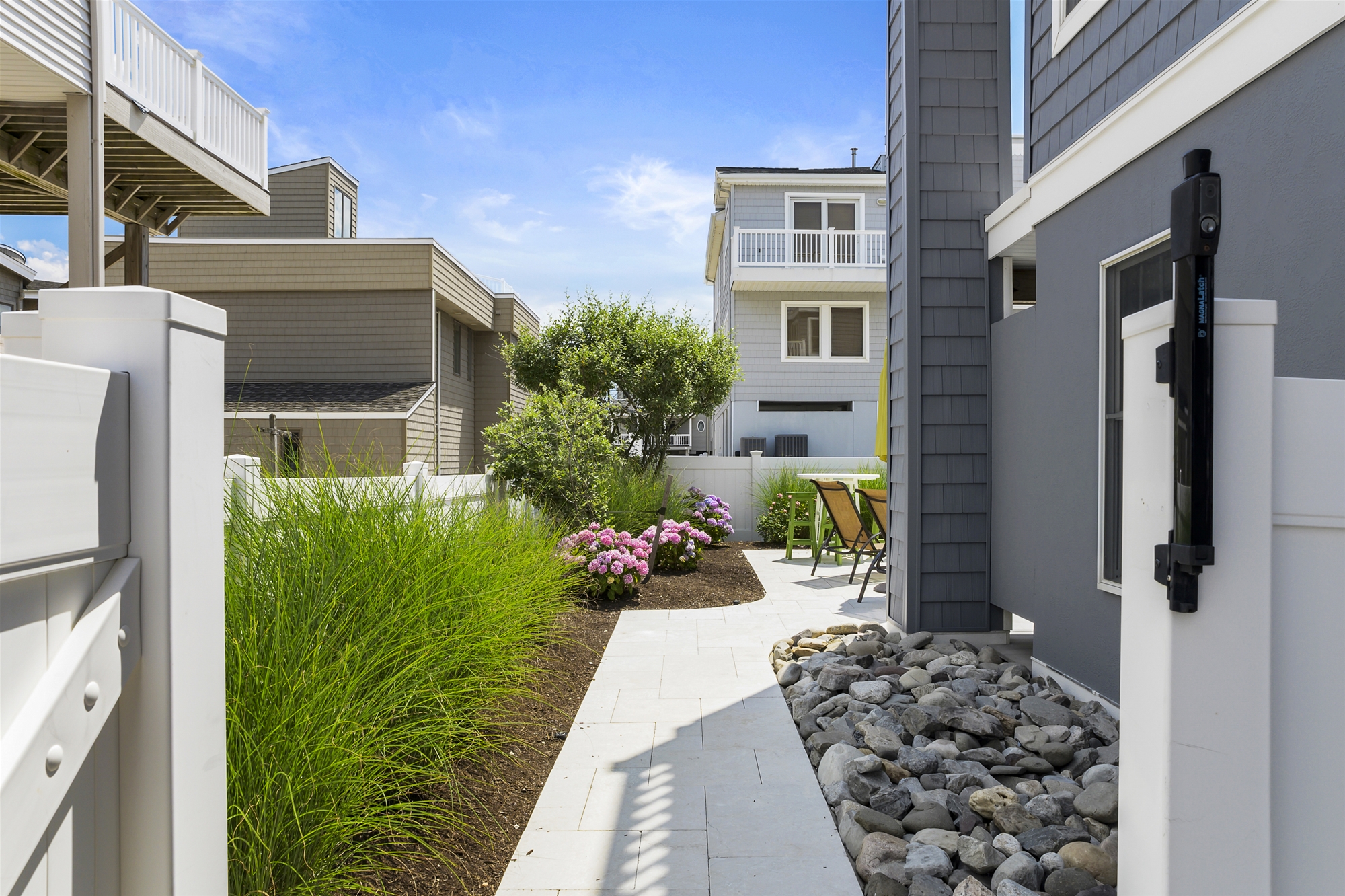 Inviting Path to Backyard