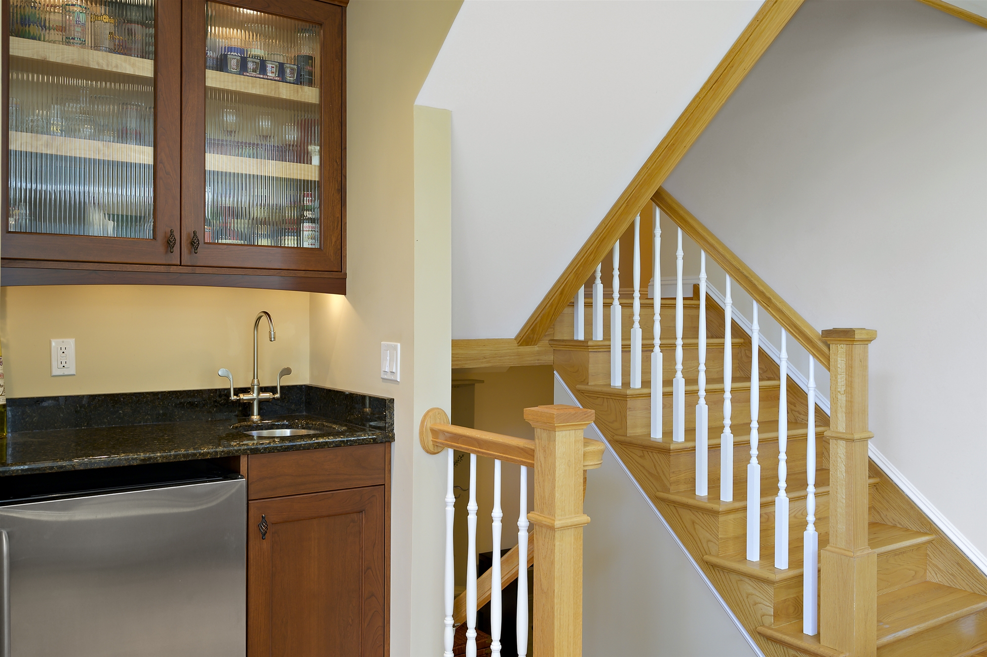 Living Room Wet Bet Leading to Family Room