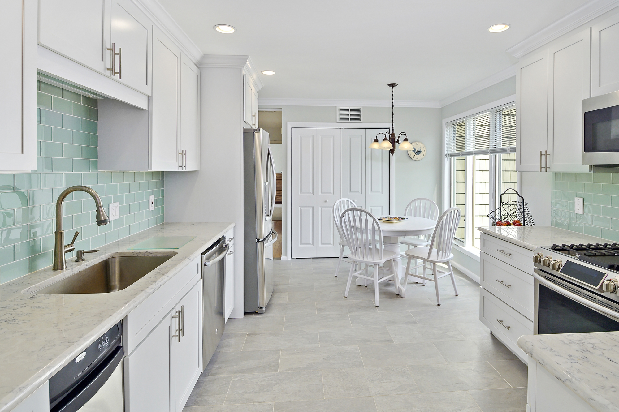 Beautiful Remodeled Kitchen 