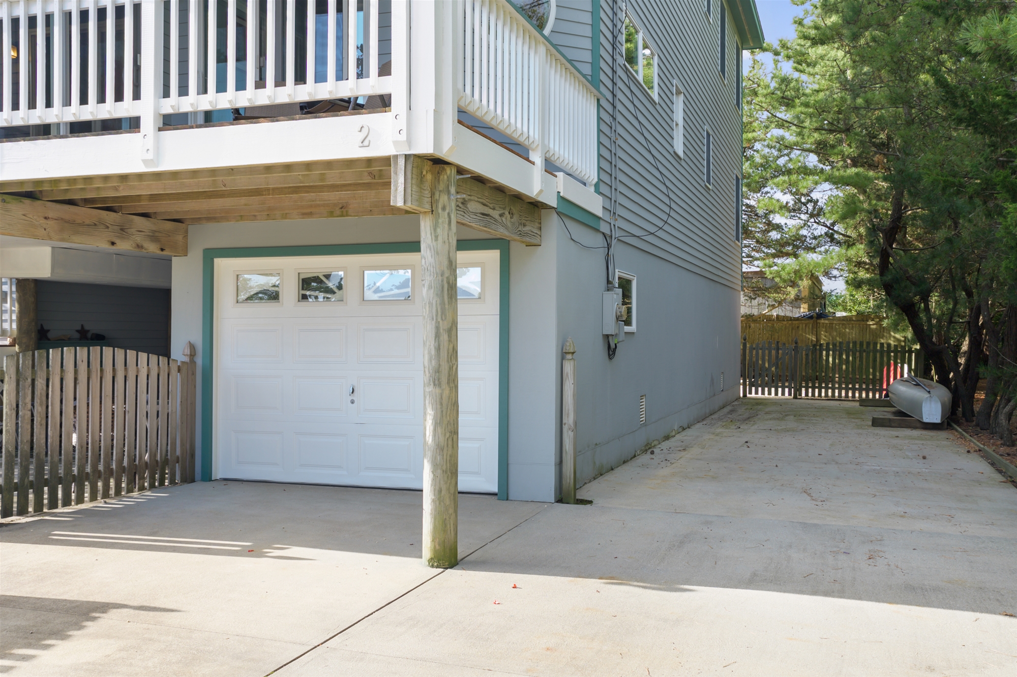 Garage and Extra Long Driveway
