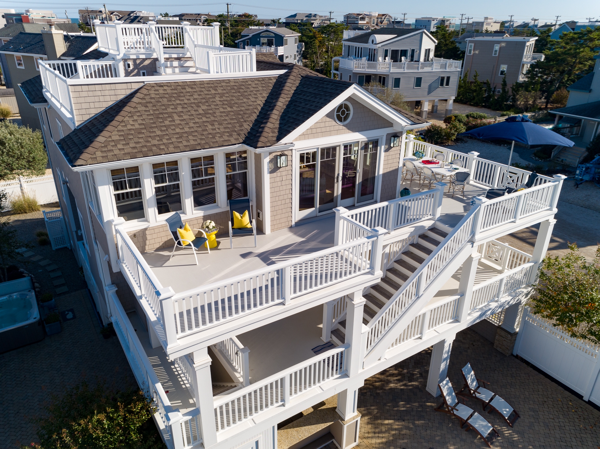 The Sun Shines Brightly