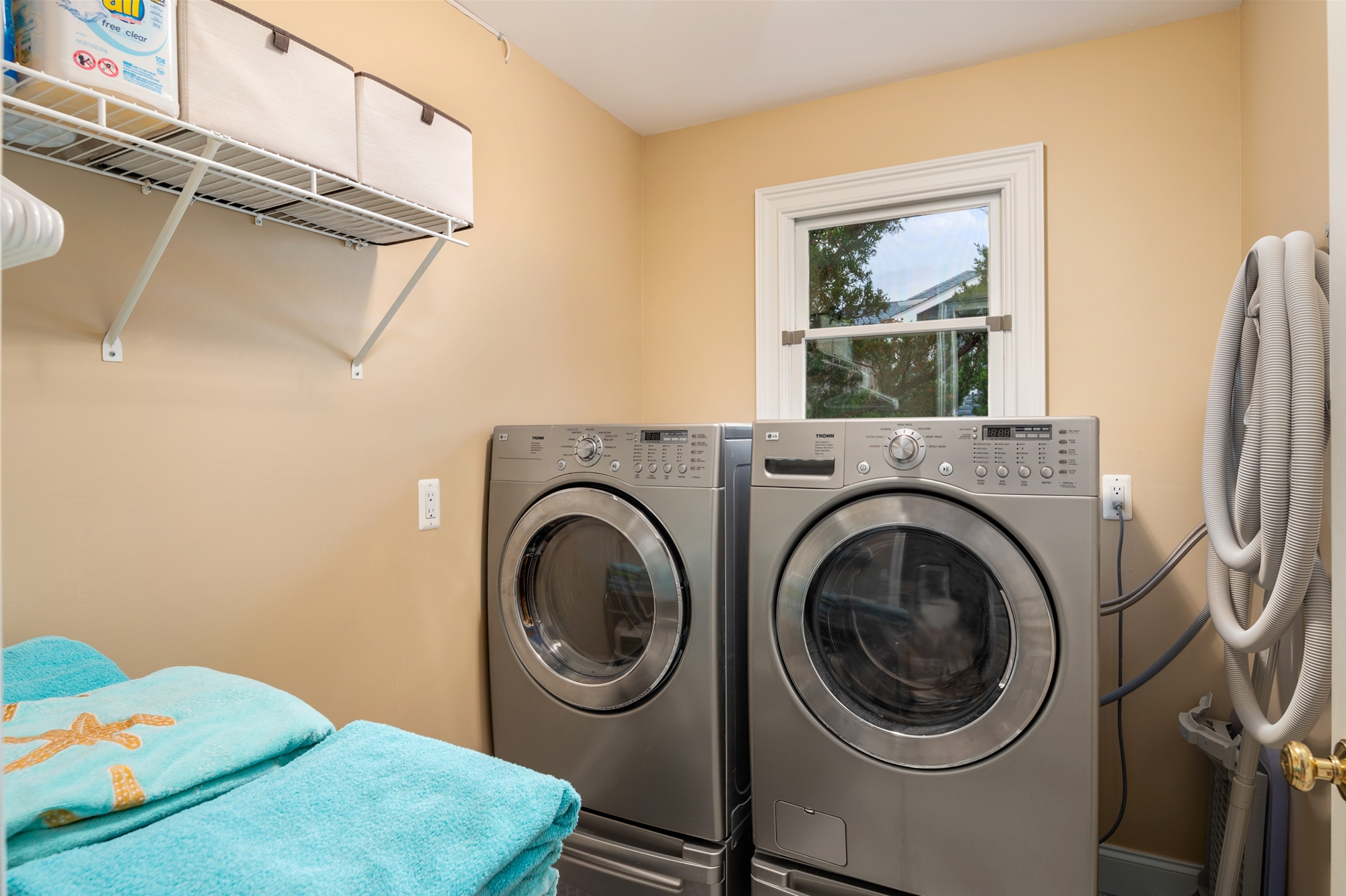 Large Laundry Room