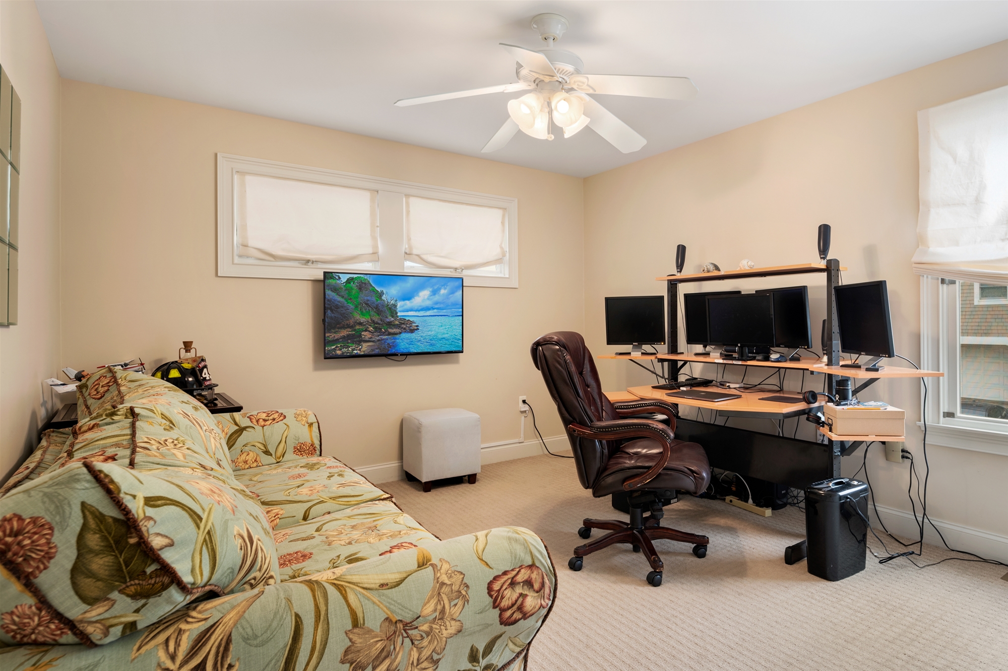 2nd Bedroom / Office