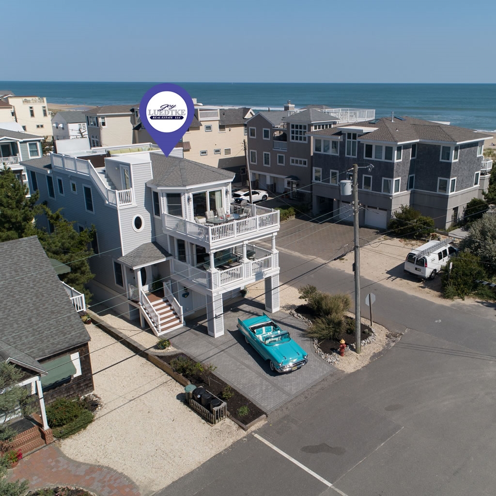 One House Away, 15th Street Beach