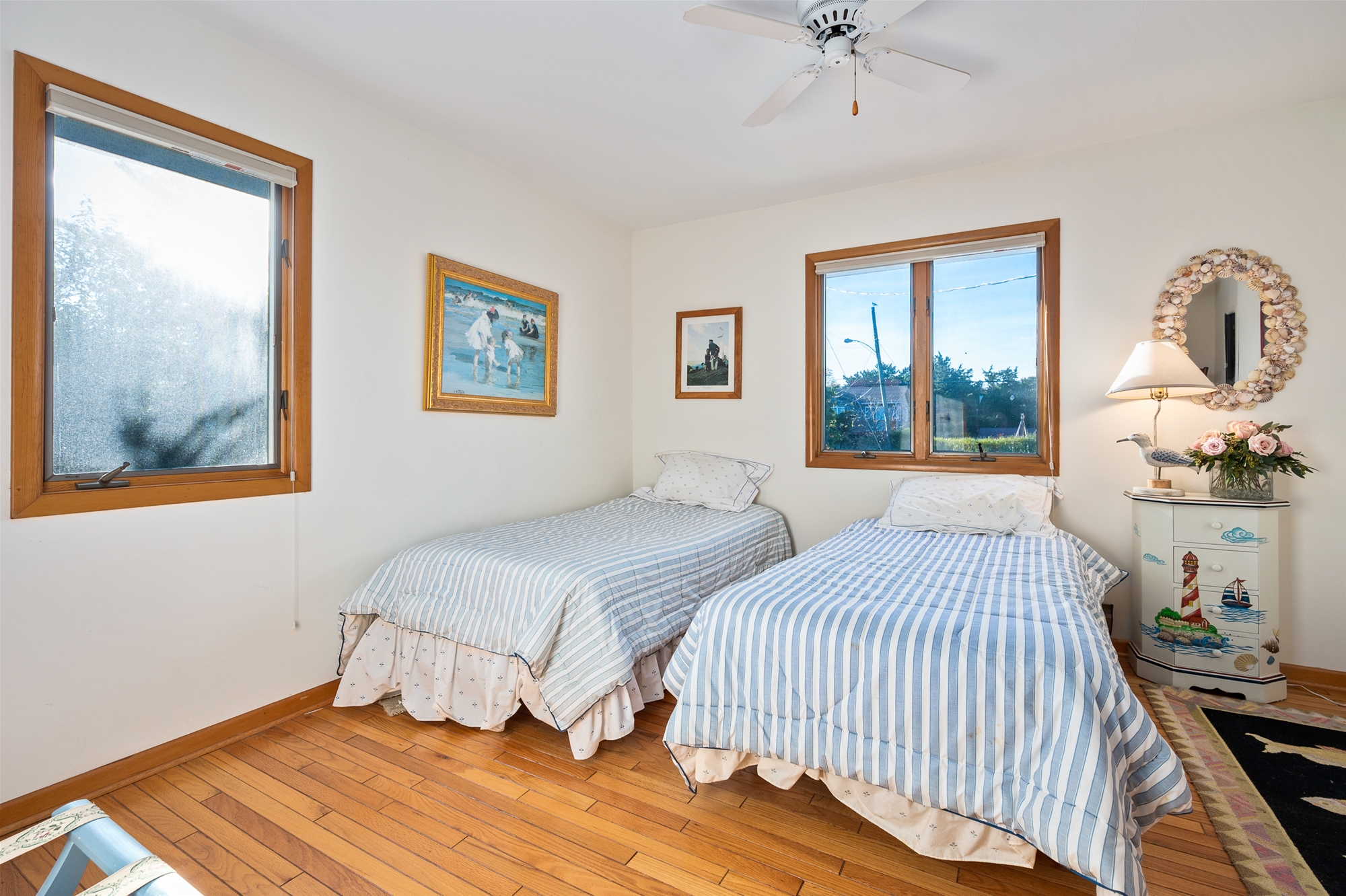 Twin Guest, Bedroom 4