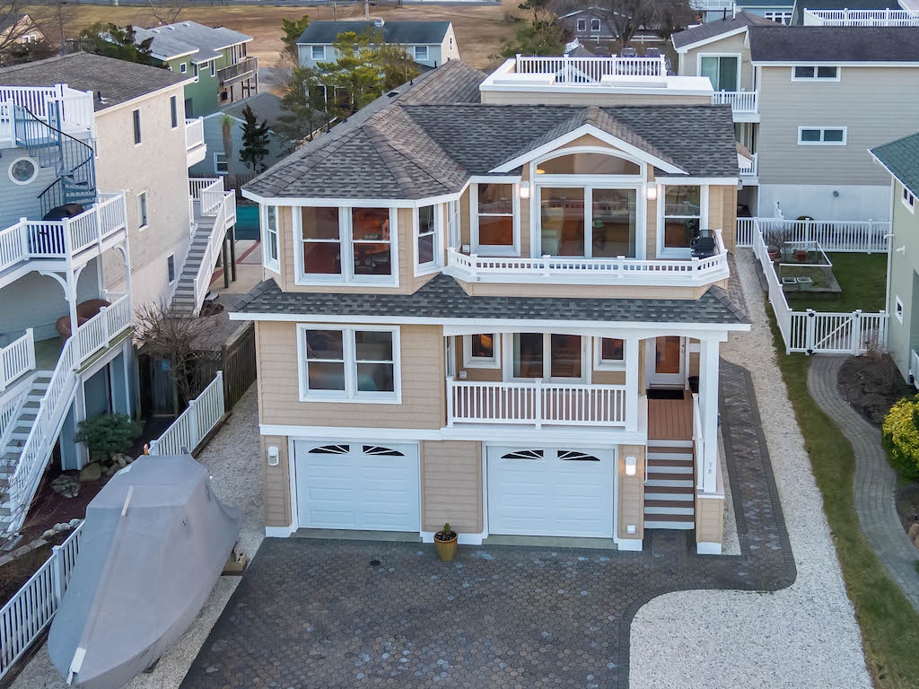 Welcome to Bayview Bliss