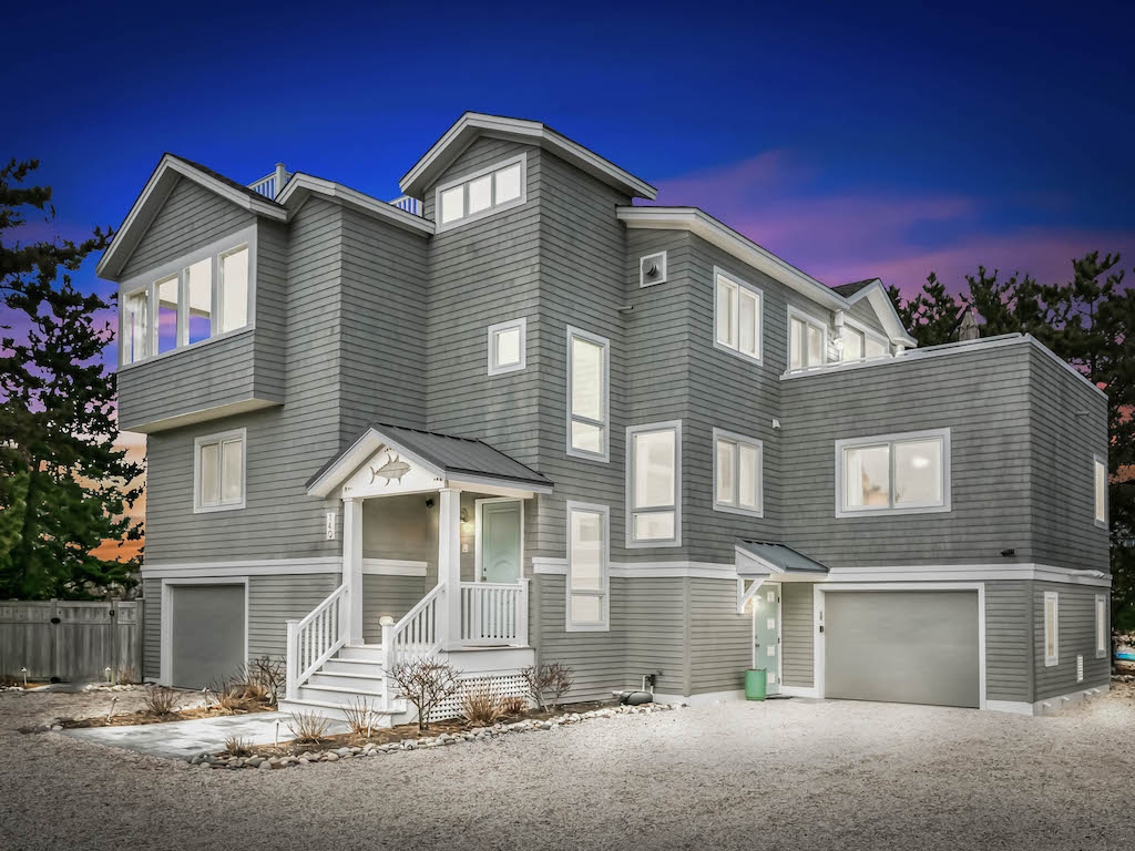 149-A Long Beach Boulevard