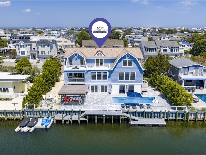 188 Nautilus Drive